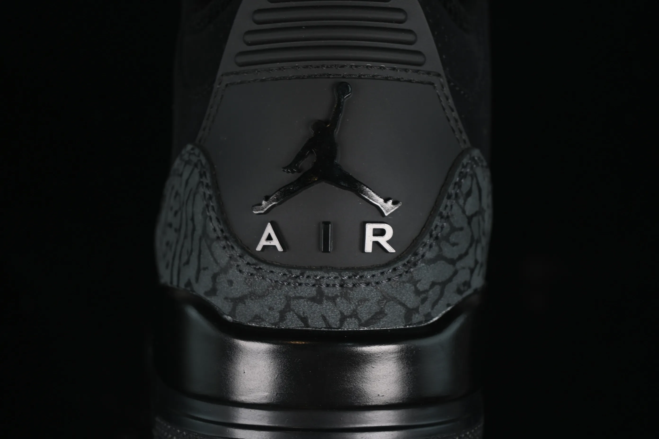 All Categories Air Jordan Jordan Series Basketball Shoes Air Jordan 3 Air Jordan 3 Retro AJ3 Joe 3 Midnight Black Retro Basketball Shoes CT8532-001